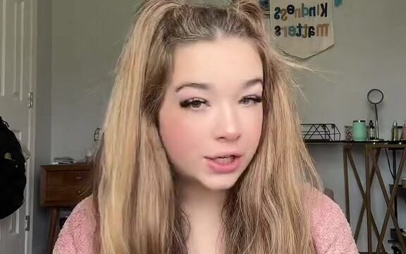 Baylen Dupree New Video Showing Off Her Huge Tits